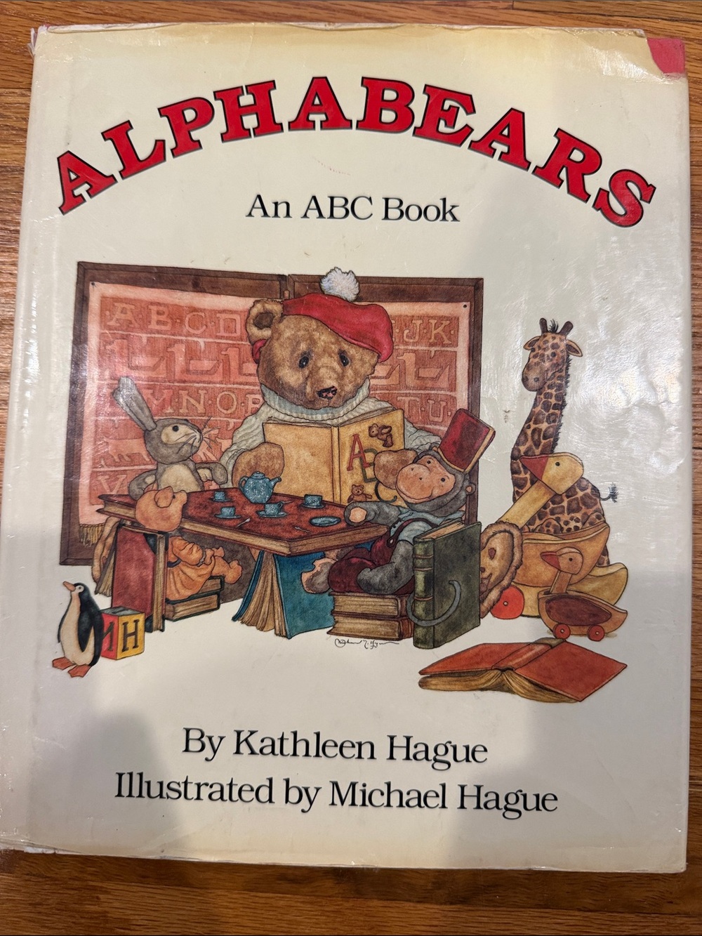 Alphabears An ABC Book by Kathleen Hague (White, Red)